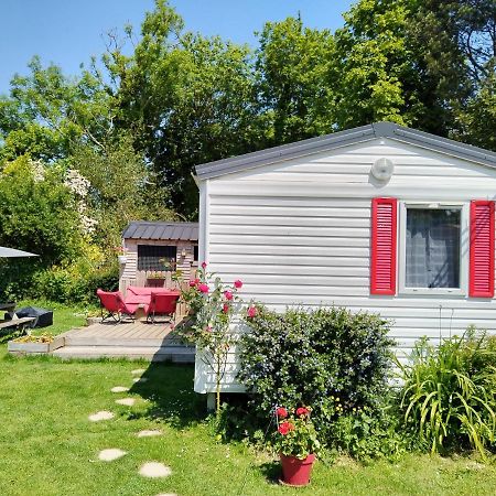 Mobil-Home Coin De Paradis En Cote D'Opale Sur Terrain Prive Et Sa Caravane Hermelinghen Экстерьер фото