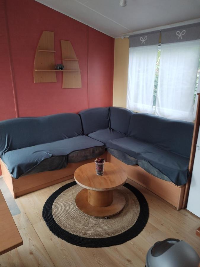 Mobil-Home Coin De Paradis En Cote D'Opale Sur Terrain Prive Et Sa Caravane Hermelinghen Экстерьер фото